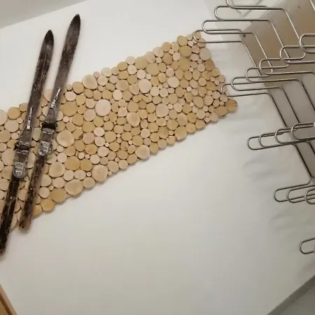 White Peak Apartman *